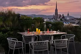 Atmosphere Rooftop Bar Ritz-Carlton