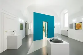 Sguardo nel museo delle illusioni