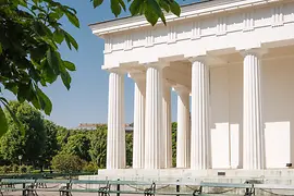 Theseustempel im Volksgarten Wien