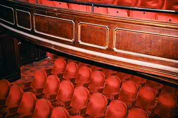Cine Metro: filas de asientos
